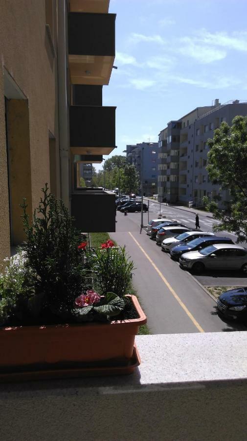 New Point Apartment Загреб Екстериор снимка
